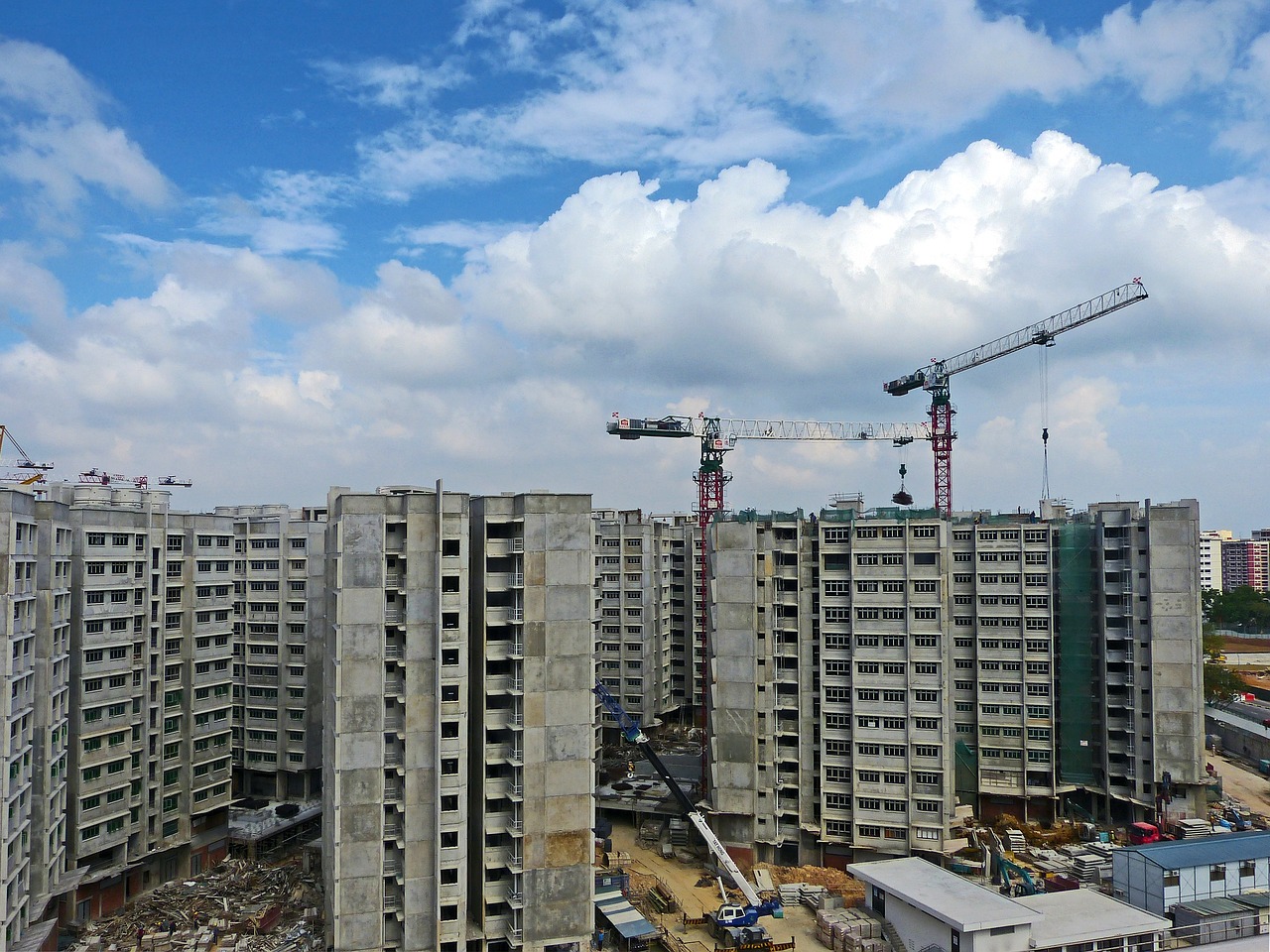 住建部官媒关注，房屋养老金与房地产税探讨